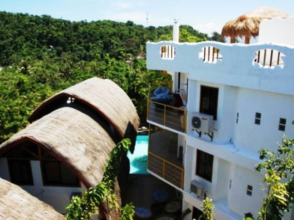 ไจย์ไจย์ คลับ Hotel Balabag  ภายนอก รูปภาพ
