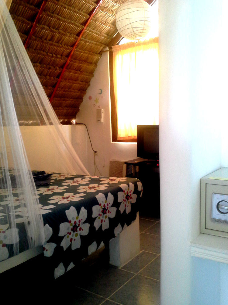 ไจย์ไจย์ คลับ Hotel Balabag  ภายนอก รูปภาพ