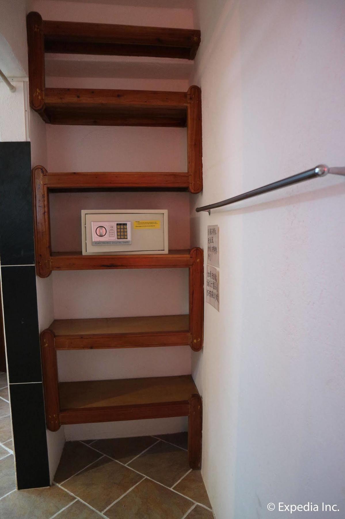 ไจย์ไจย์ คลับ Hotel Balabag  ภายนอก รูปภาพ